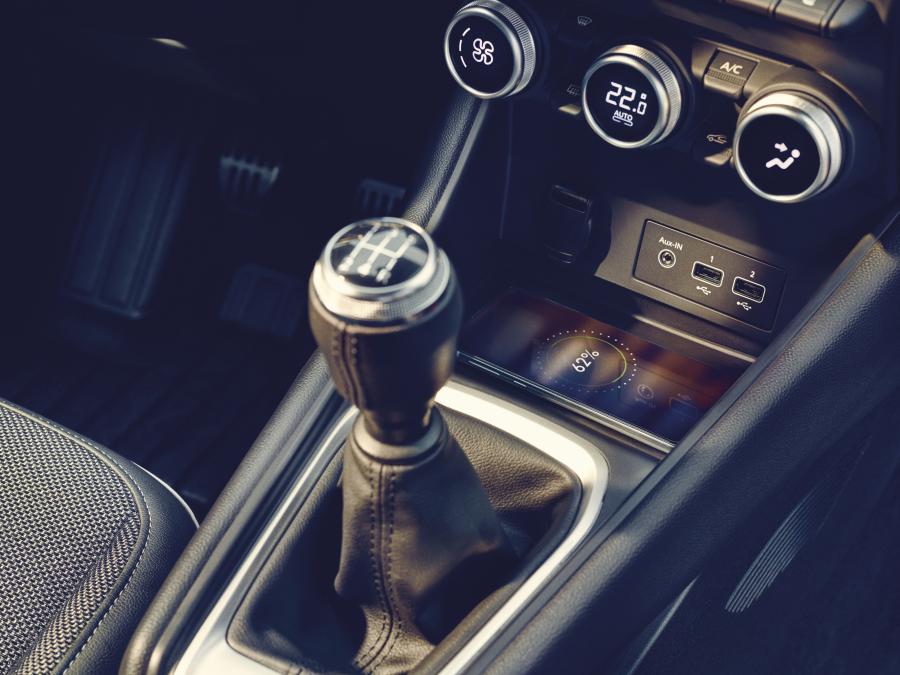 Детали интерьера Renault Captur 2019 года  (WW) (фото 76 из 138)